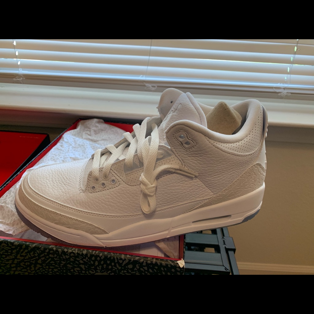 Nib Triple White Air Jordan 3 Retro Men’s Us 10.5
